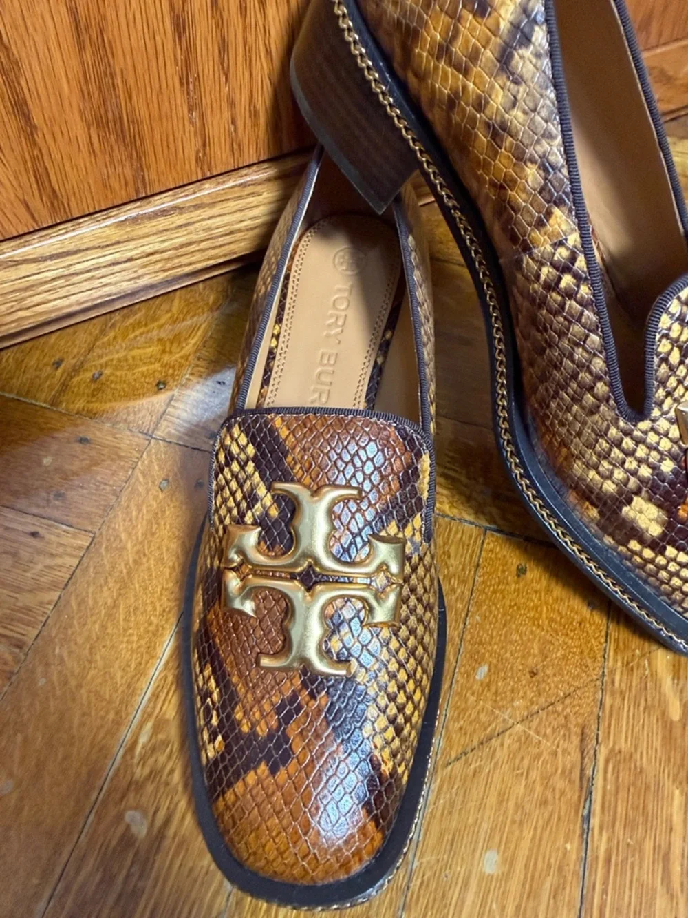 Tory Burch Brown & Tan Snakeskin-Print Leather Loafers with Gold Logo